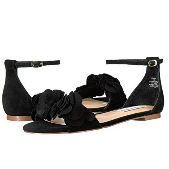 Steve Madden Shoes - Steve Madden Dorothy suede flat sandals w ruffle Steve Madden Shoes - Steve Madden Dorothy suede flat sandals w ruffle